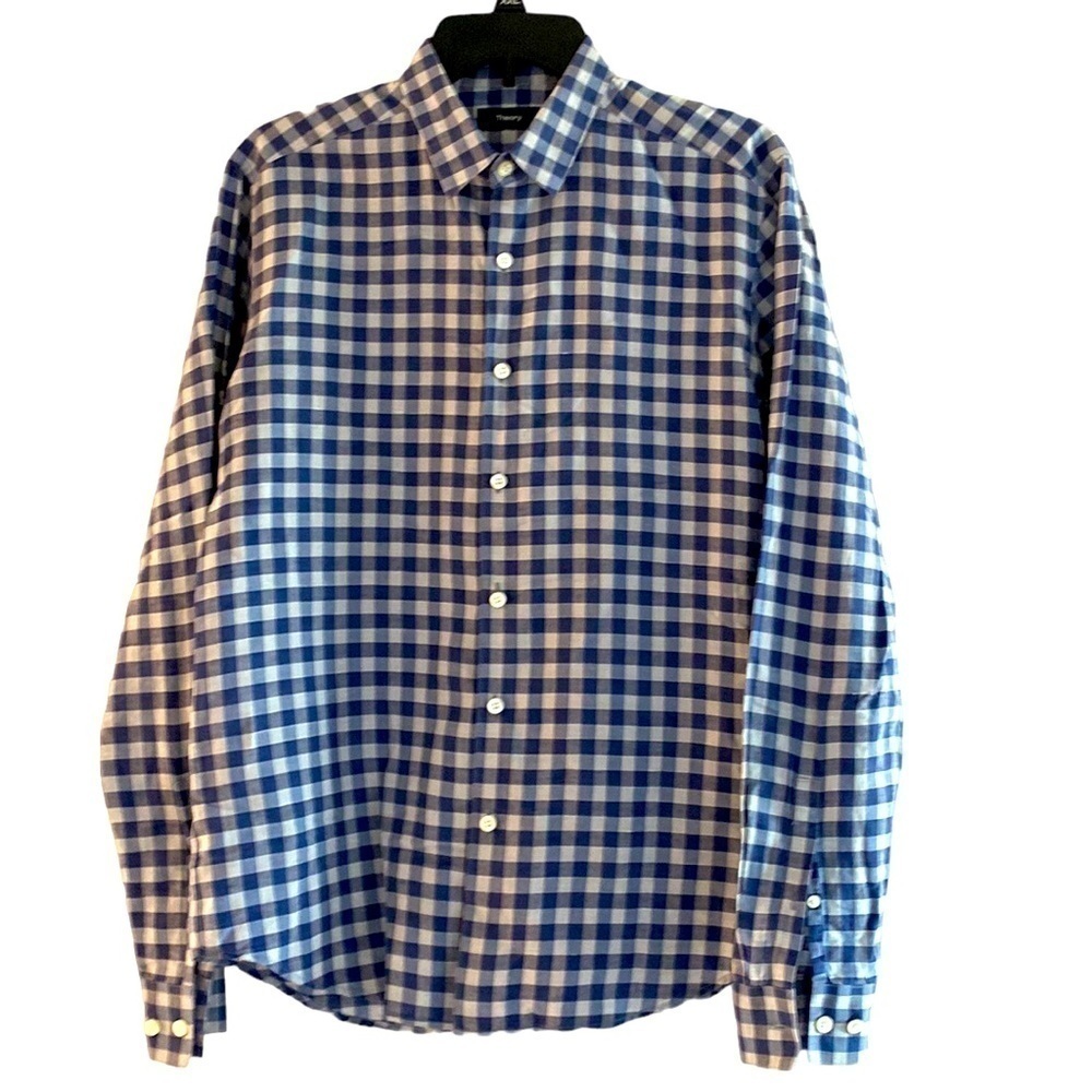 Theory linen blend blue check button down blouse. Long sleeves with cuffs. Med
C